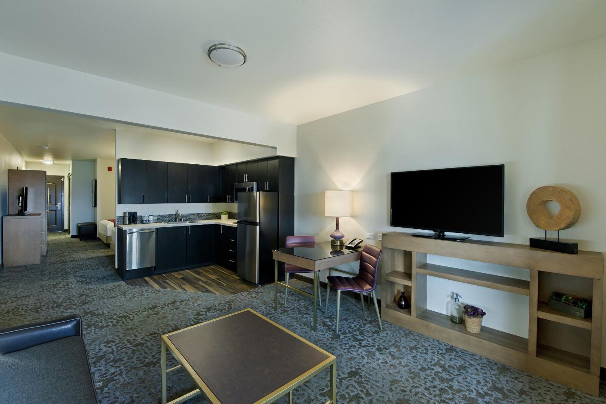 Oxford Sonoma - 3*