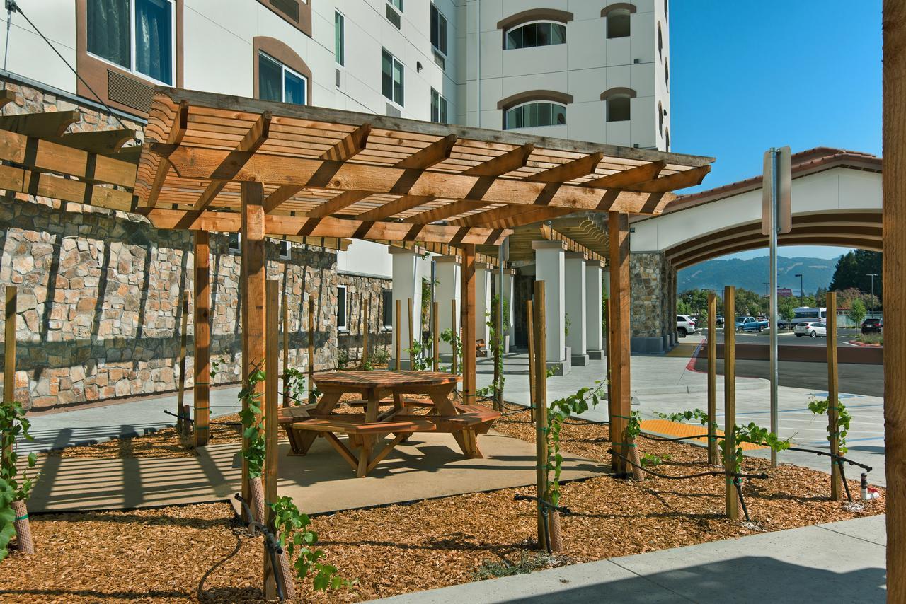 Oxford Sonoma - Hotel Rohnert Park